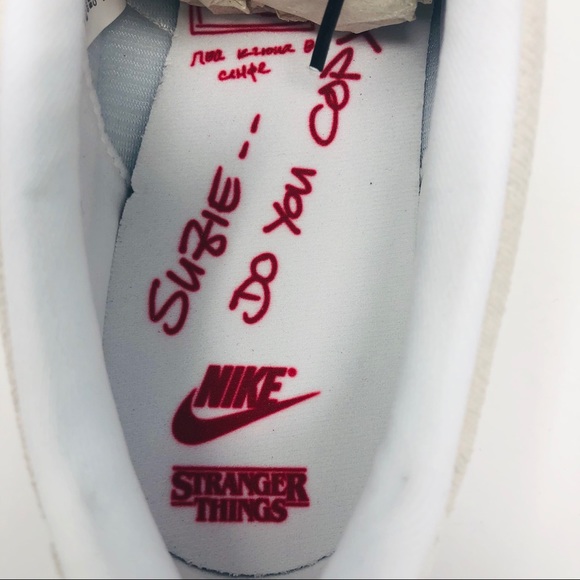 Nike Stranger Things Classic Cortez Upside Down - Picture 7 of 7